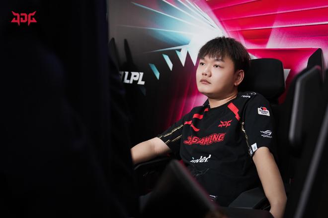 他的职业精 他的职业精