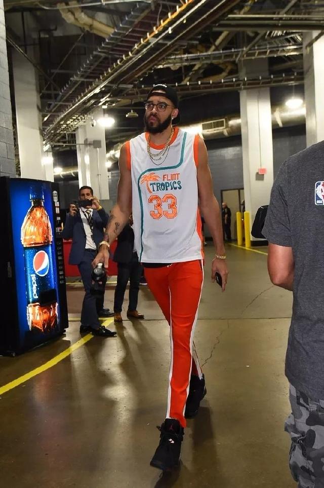 与动态脚步 与动态脚步